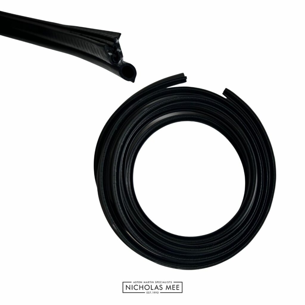 Bonnet and Boot Aperture Rubber Seal | Aston Store